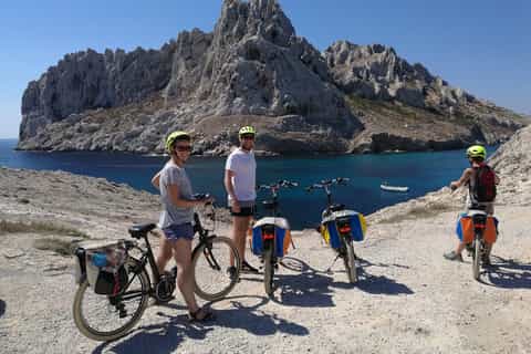 Marseille to Calanques: Full-Day Electric Bike Trip