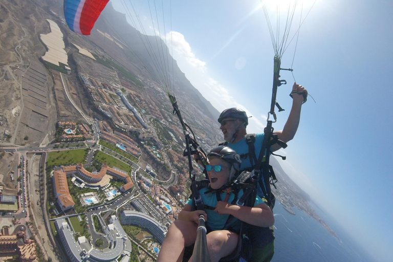 Teneriffa: Akrobatisk paragliding Tandemflygning