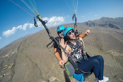 Ténérife: vol biplace en parapente acrobatique