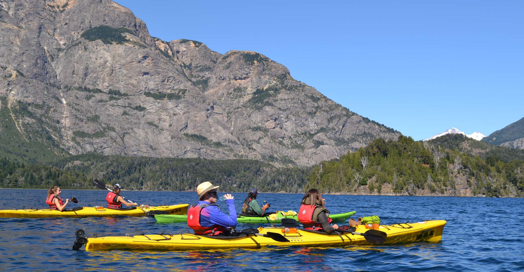Bariloche, Kayak d'une demi-journée à Nahuel Huapi ou lacs Moreno - Hizvo