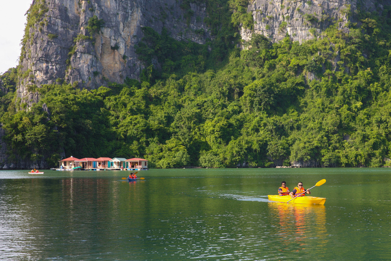 Vanuit Hanoi: 2-daagse Halong Sapphire-cruise en privébalkonDeluxe balkoncabine - tweepersoonsbed/twin - met vervoer