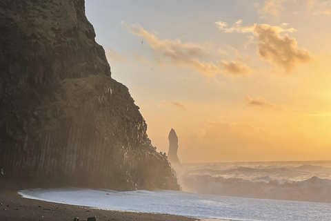 Tour particular pela Costa Sul, Glaciar e Praia de Areia Preta