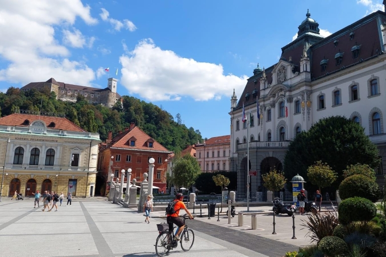 Z Zagrzebia: jednodniowa wycieczka do Bledu i Lublany z najważniejszymi atrakcjami