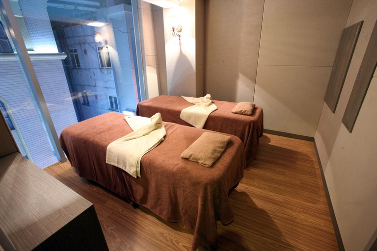 Seoul: Korean Spa and Massage Experience in Myeongdong VIP Course (150 mins)