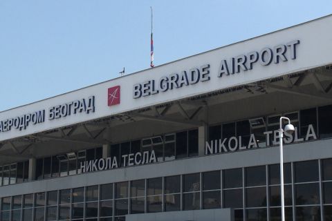 Belgrado: tour privato di sosta dall'aeroporto Nikola Tesla