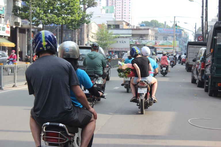 Visite en moto de la ville de Saigon