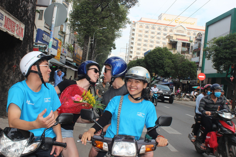 Visite en moto de la ville de Saigon