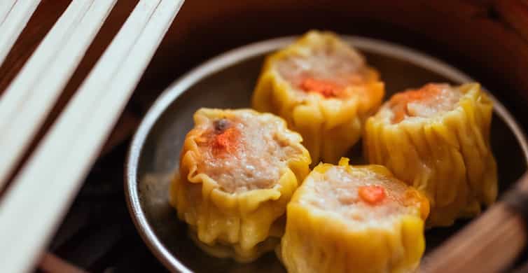 Singapore: Private Food Tour – 10 Tastings with Locals photo 11