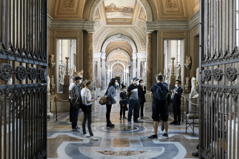 VIP Vatican Tour Sistine Chapel, St.Peter’s & Skip-the-Line Rome: Vatican Museums and Sistine Chapel Semi- Private Tour