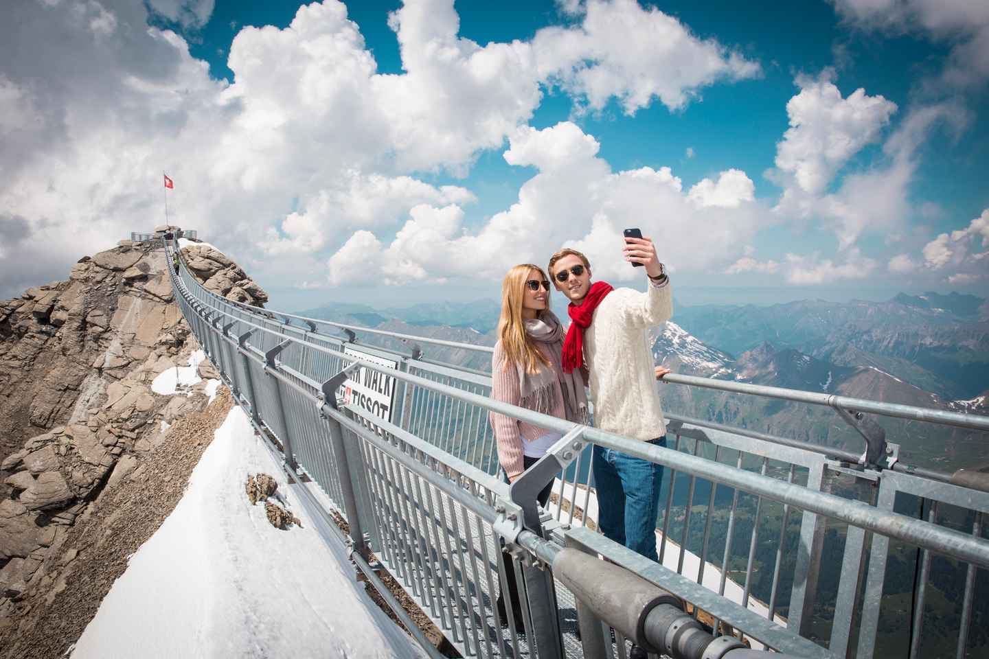 From Lausanne: Glacier 3000 Experience Tour