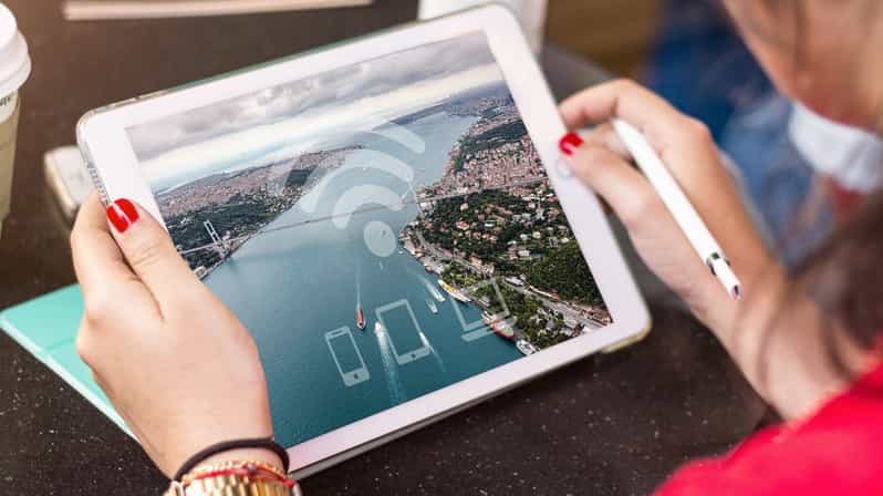 Istanbul: Unlimited Pocket Wi-Fi Rental for up to 10 devices