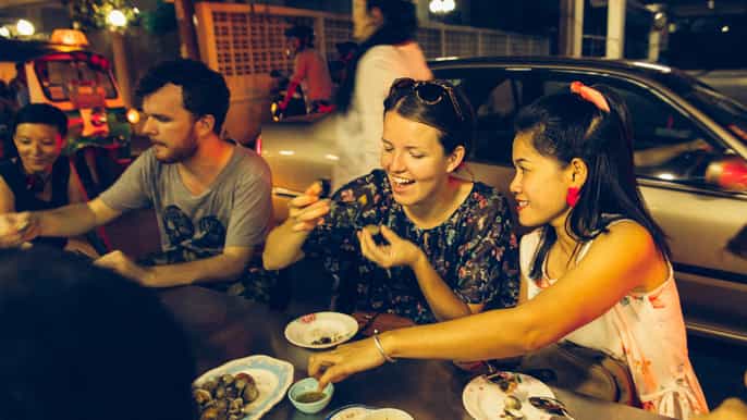 prueba la magia de bangkok tour nocturno privado con guía