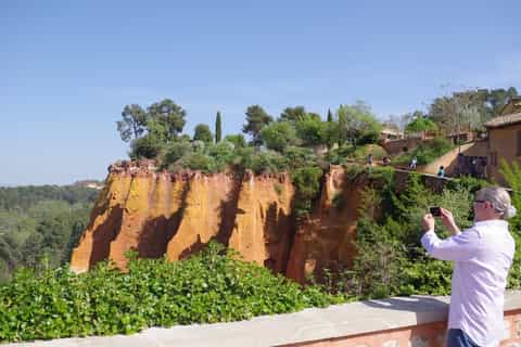 Provence: Guided Tour of the Hilltop Villages of Luberon