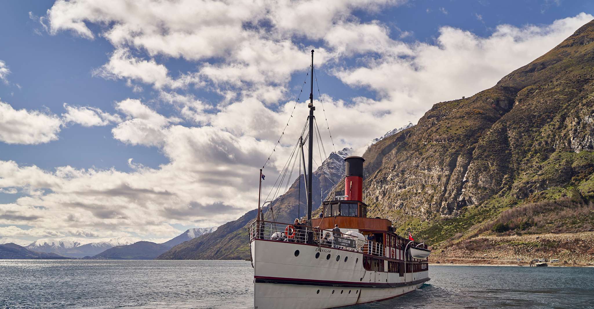 Queenstown, TSS Earnslaw Cruise of Lake Whakatipu - Housity