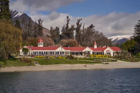 TSS Earnslaw: Queenstown Cruise & Walter Peak Gourmet BBQ