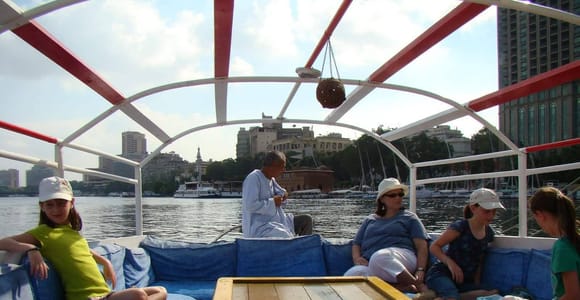 The Nile: Felucca Ride with Meal and Transfers