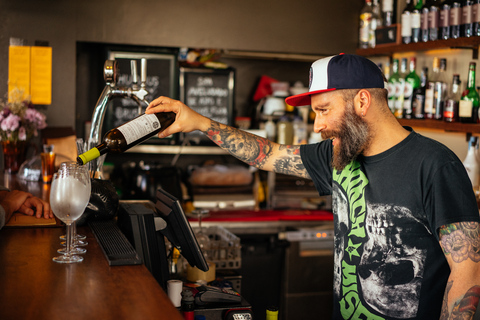 Porto: Tour Particular à Noite c/ Bebidas e Petiscos