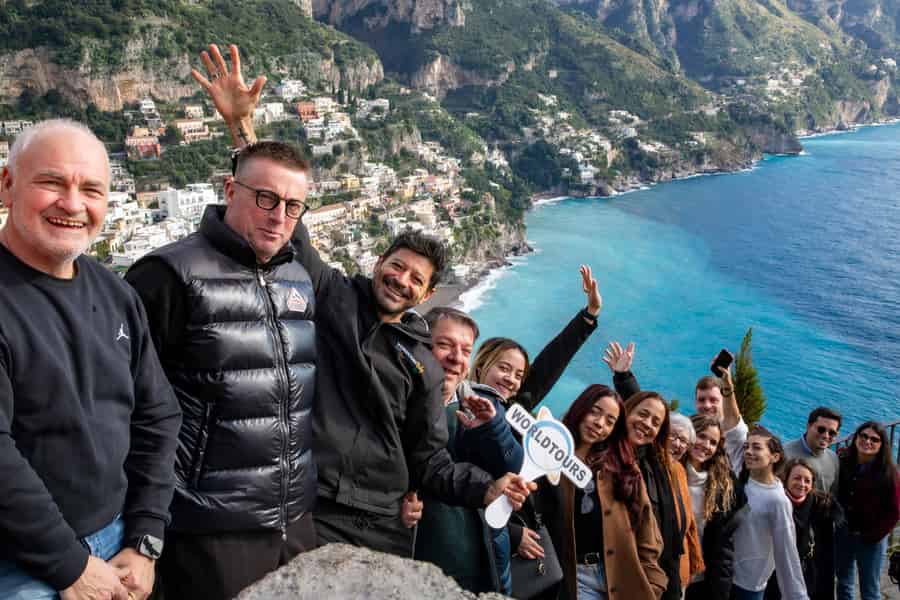 Ab Neapel: Tagestour an die Amalfiküste mit Sorrent & Positano. Foto: GetYourGuide