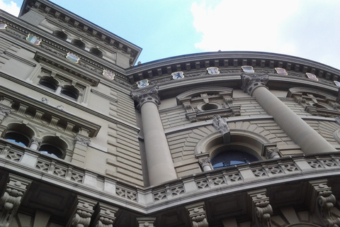 Bern: Private Tour durch die HauptstadtBern: 4-stündiger Stadtrundgang mit privatem Guide