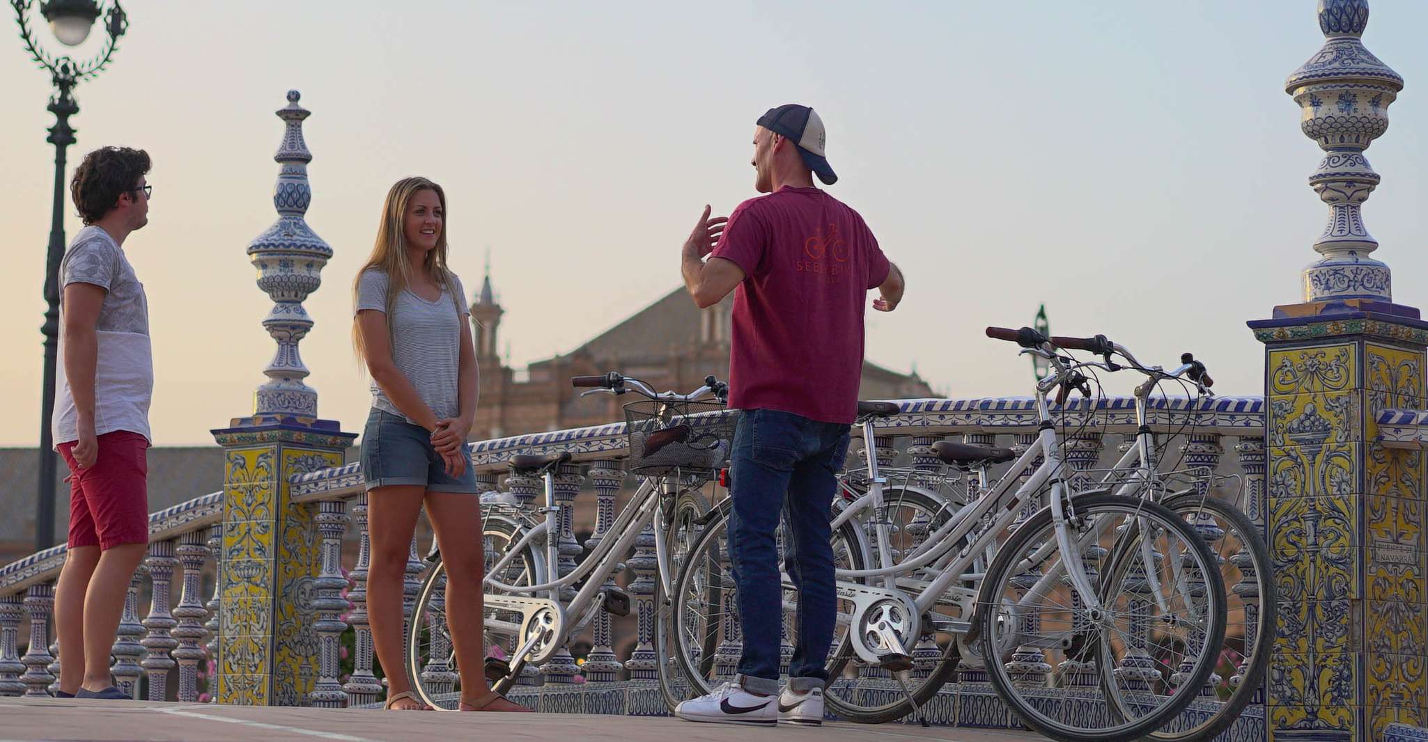 Sevilla, 3-stündige Sunset Bike Tour - Hizvo