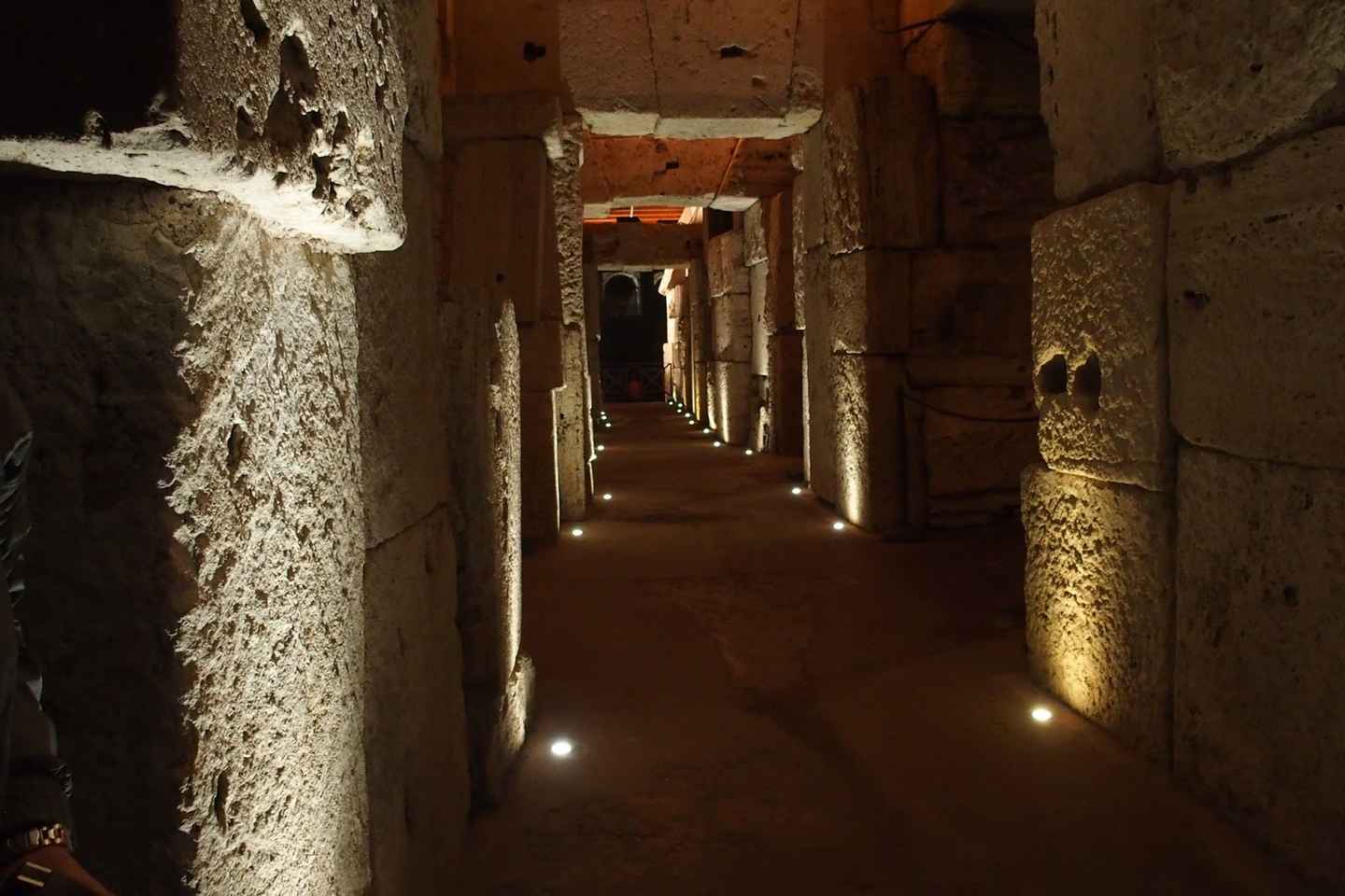 Rome: Ancient History and Colosseum Underground Tour
