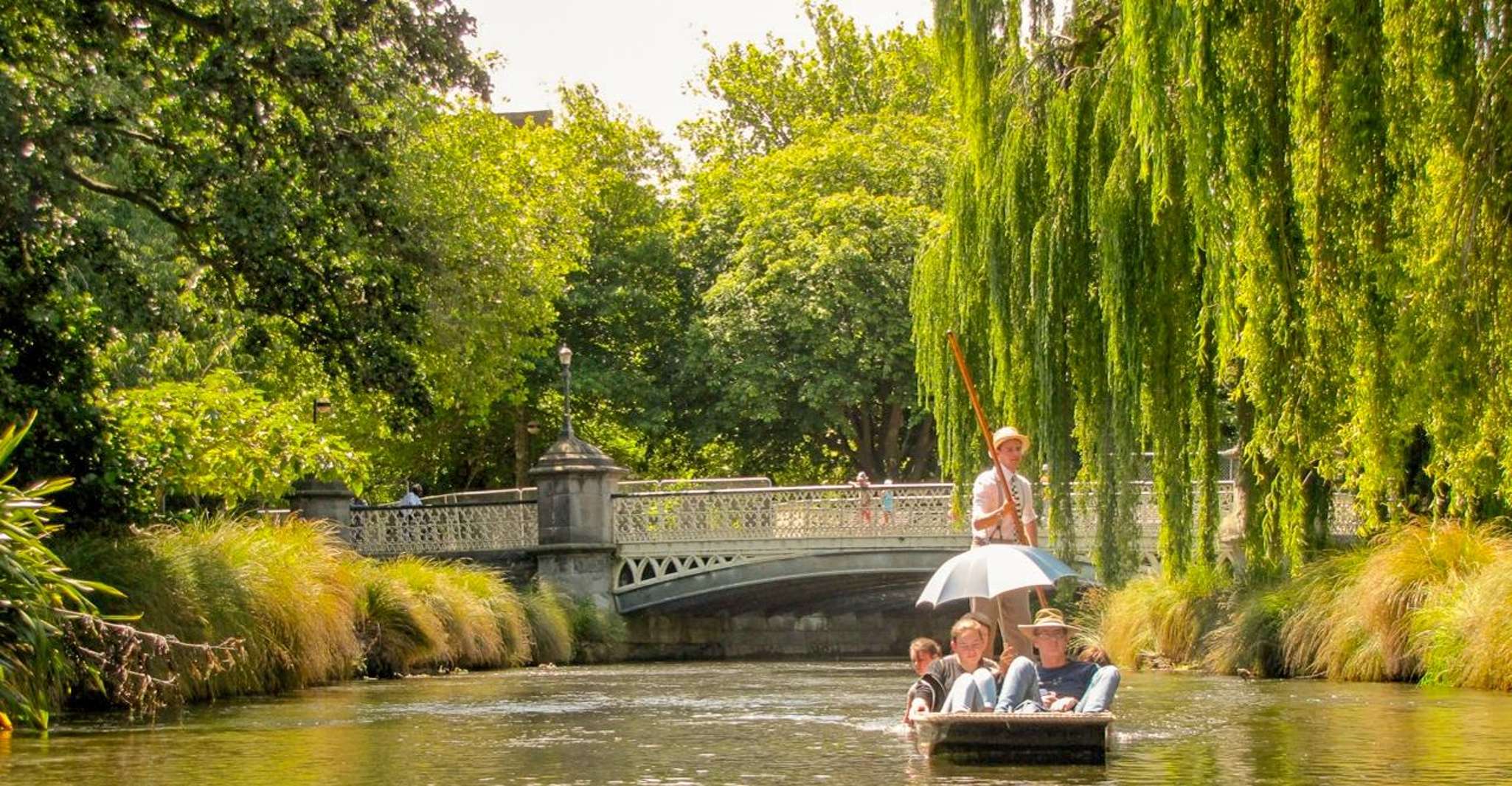 Christchurch, Gondola Ticket en Punt Ride op de rivier de Avon - Hizvo
