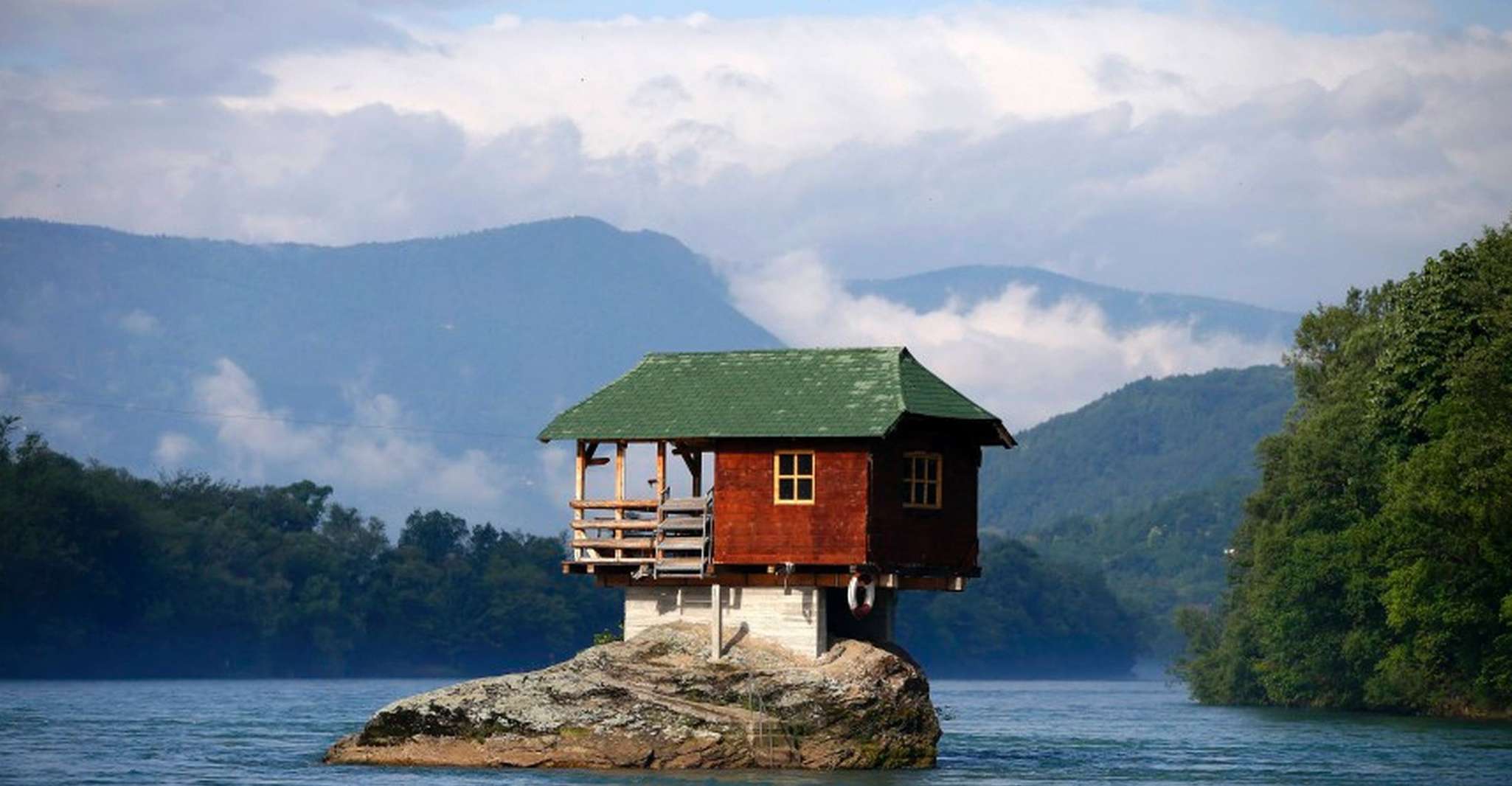 Western Serbia 1-Day Tour of the Key Sites from Belgrade - Housity