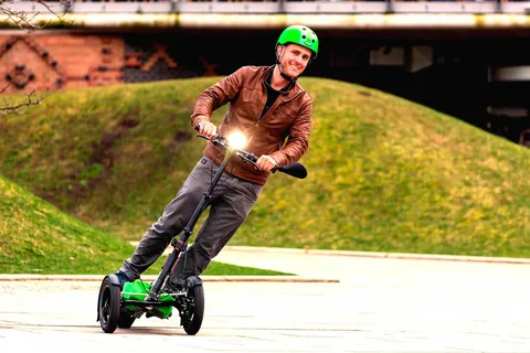 Hamburg: Sightseeing Tour with 'Scuddy' - 2h