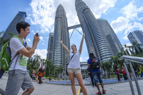Skip-the-Line Petronas Towers Tickets with Hotel Delivery
