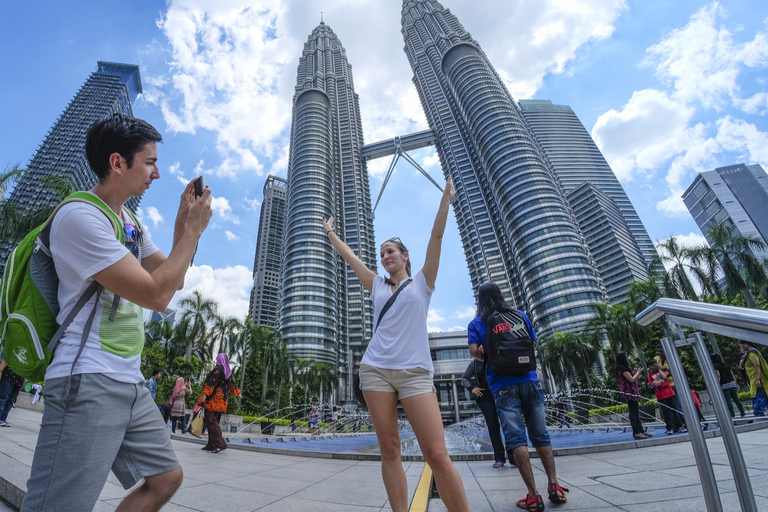 Skip-the-Line Petronas Towers Tickets with Hotel Delivery