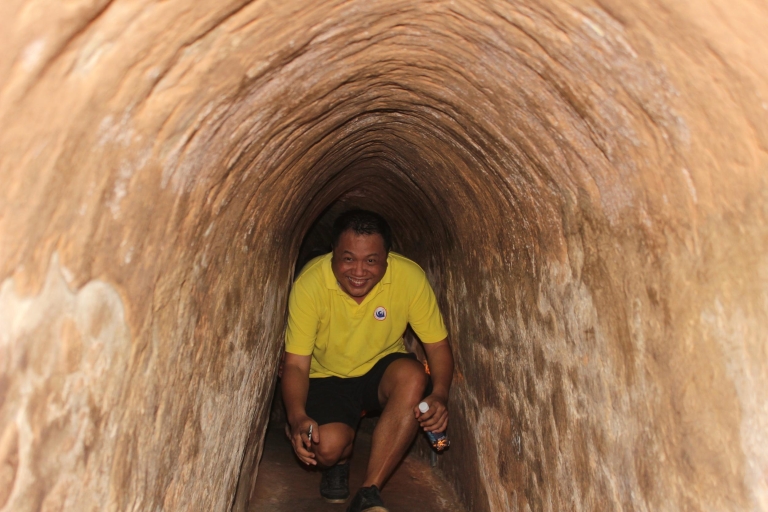 Ho Chi Minh-Ville: tunnels privés de Cu Chi et temple Cao Dai