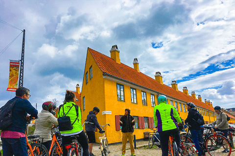 Copenhagen: 3 Hour Bike Tour with Guide