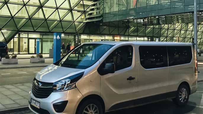 varsovia traslado privado del aeropuerto de chopin a cracovia