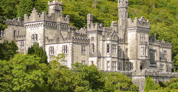 Von Galway aus: Connemara & Kylemore Abbey Ganztagestour mit Guide