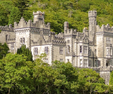 From Galway: Connemara & Kylemore Abbey Full-Day Guided Tour