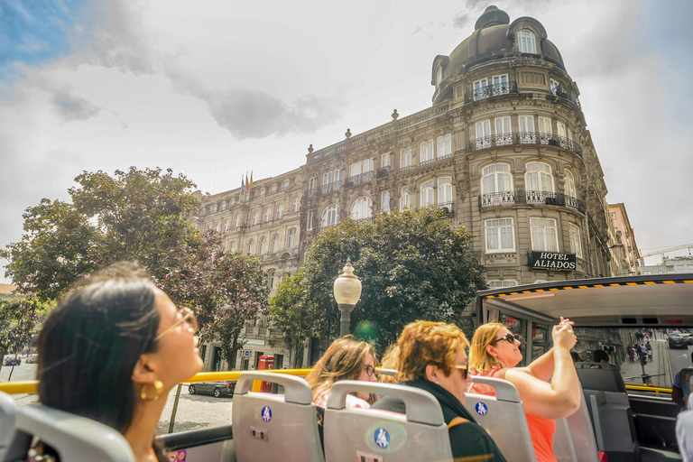 Porto: Stadtbesichtigung Hop-On/Hop-Off-Bustour24-Stunden-Hop-On/Hop-Off-Bustour