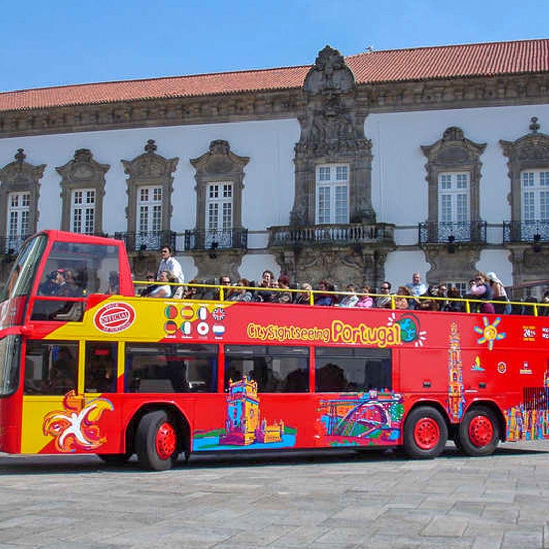Colagem de mídia