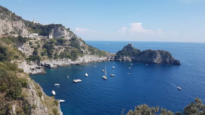 naples fullday pompeii and amalfi coast tour