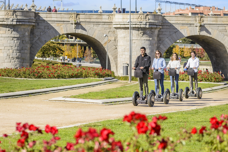 Madrid: tour in segway della città vecchia di 1,5 oreMadrid: tour in Segway di 1,5 ore con i punti salienti della città vecchia