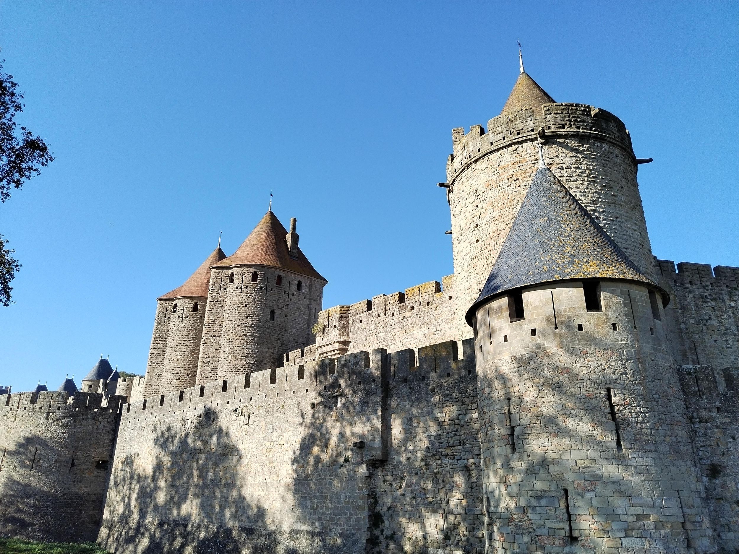 Carcassonne: Private Guided Tour mit Ticket für die Burg