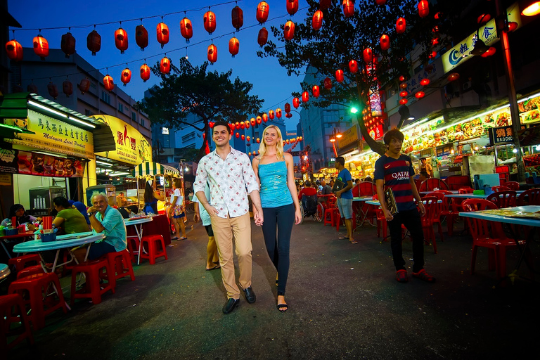 Prywatny magiczny widok na wieżę Petronas i kolacja kulturalnaPrywatny widok z wieżami Petronas i kolacja kulturalna