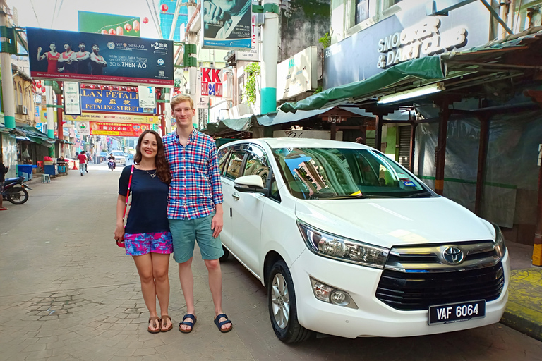 Prywatny magiczny widok na wieżę Petronas i kolacja kulturalnaPrywatny widok z wieżami Petronas i kolacja kulturalna