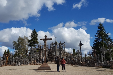 Vanuit Vilnius: Anykščiai & The Hill of Crosses Day Trip