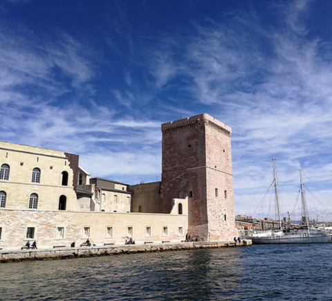 Landmarks & monuments