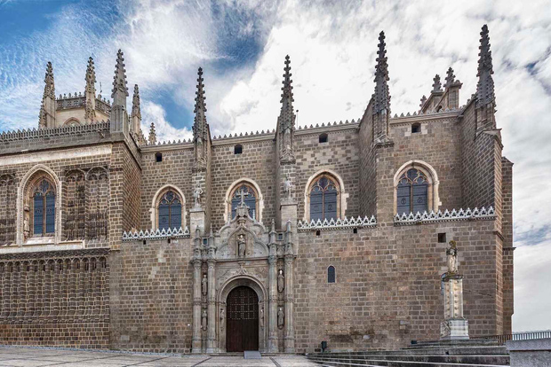 Toledo: tour guidato a piedi dei monumenti con pass per i polsini