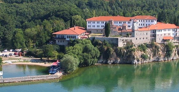 Von Skopje aus: Private Ganztagestour nach Ohrid und St. Naum