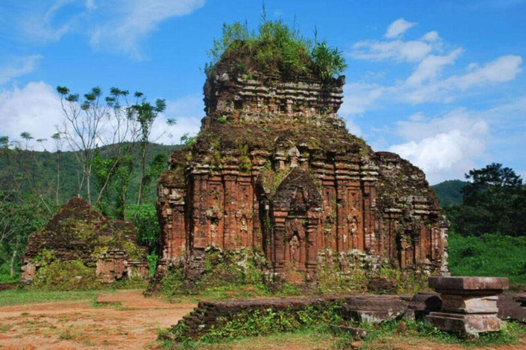 From Hoi An: Half-Day My Son Sanctuary & Sunset Cruise