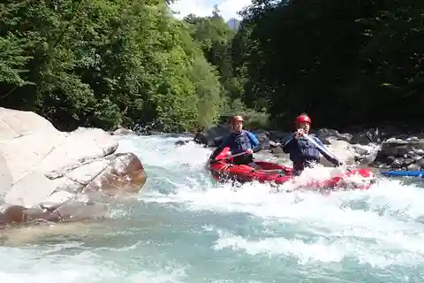 Bovec: Wildwasser-Kanufahrt auf dem Fluss Soča