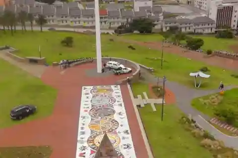 Port Elizabeth : City Walking Tour