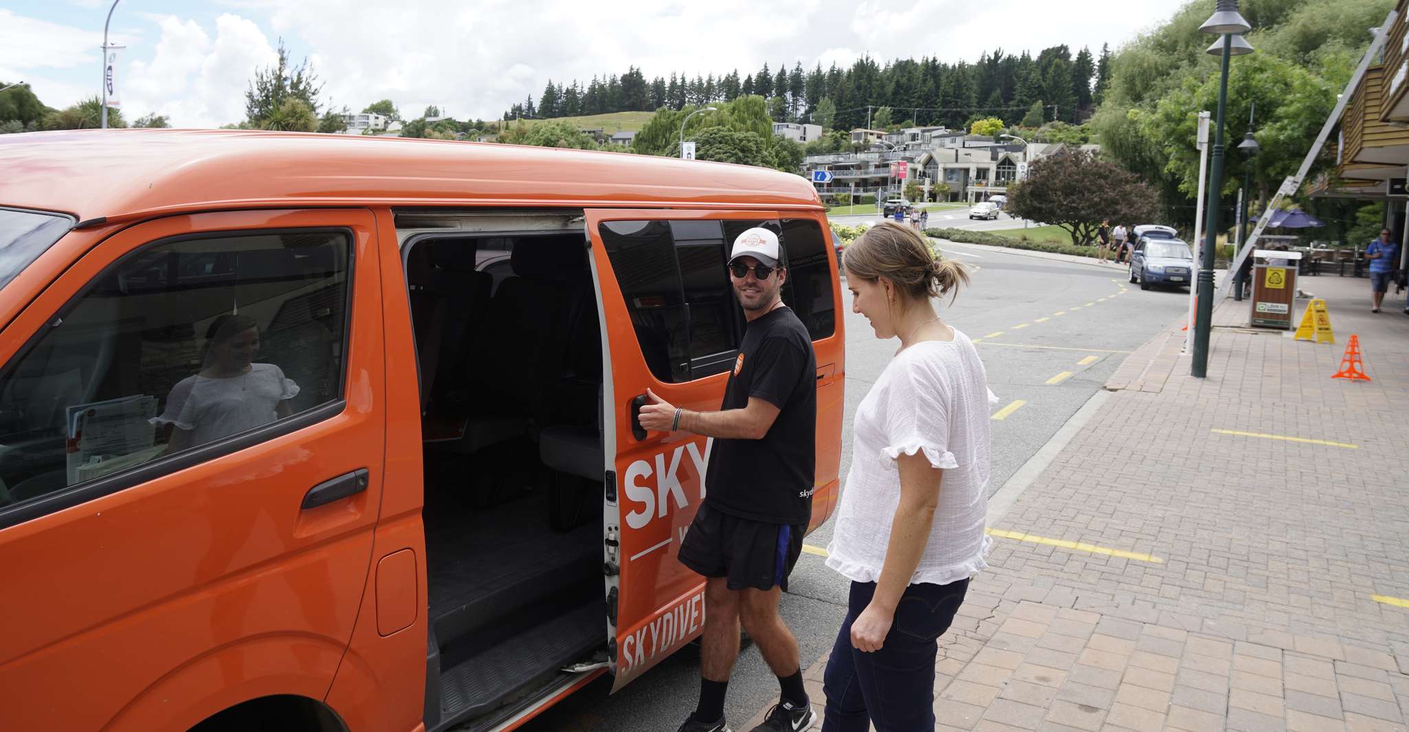 Wanaka, Tandem Skydive Experience 9,000, 12,000 or 15,000-ft - Housity